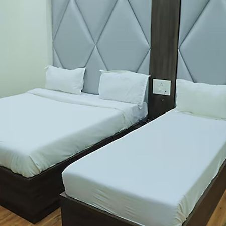 Hotel Novelty Inn 阿姆利则 外观 照片